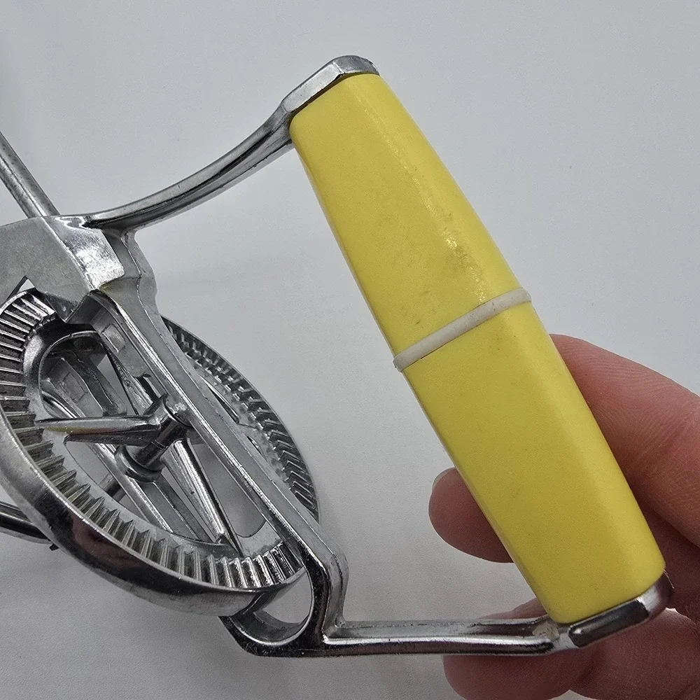 Tlc Vintage Hand Mixer Egg Beater With Crank Stainless‎ Steel Farmhouse Rustic